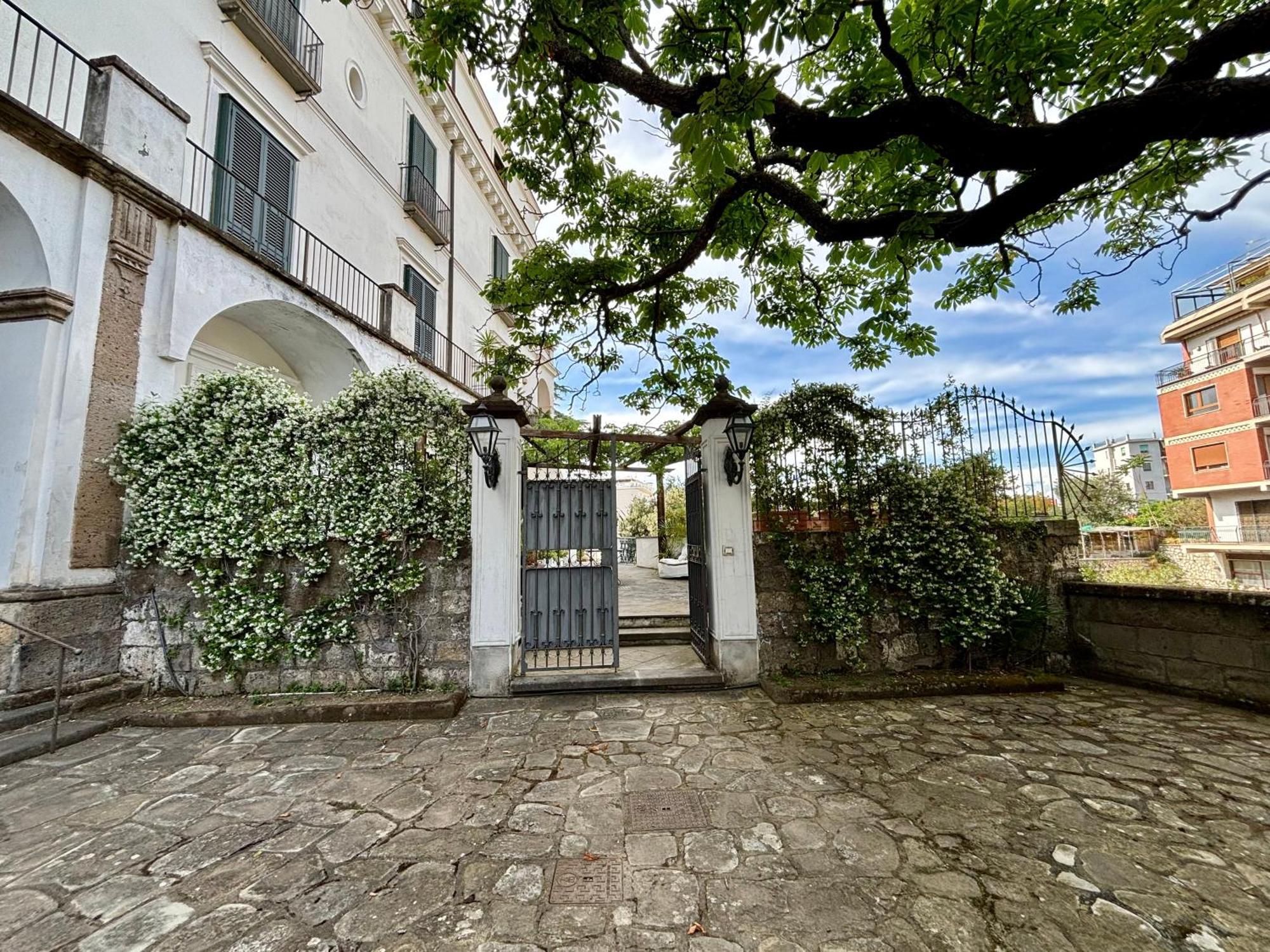 Relais La Rupe Hotel Sorrento Kültér fotó